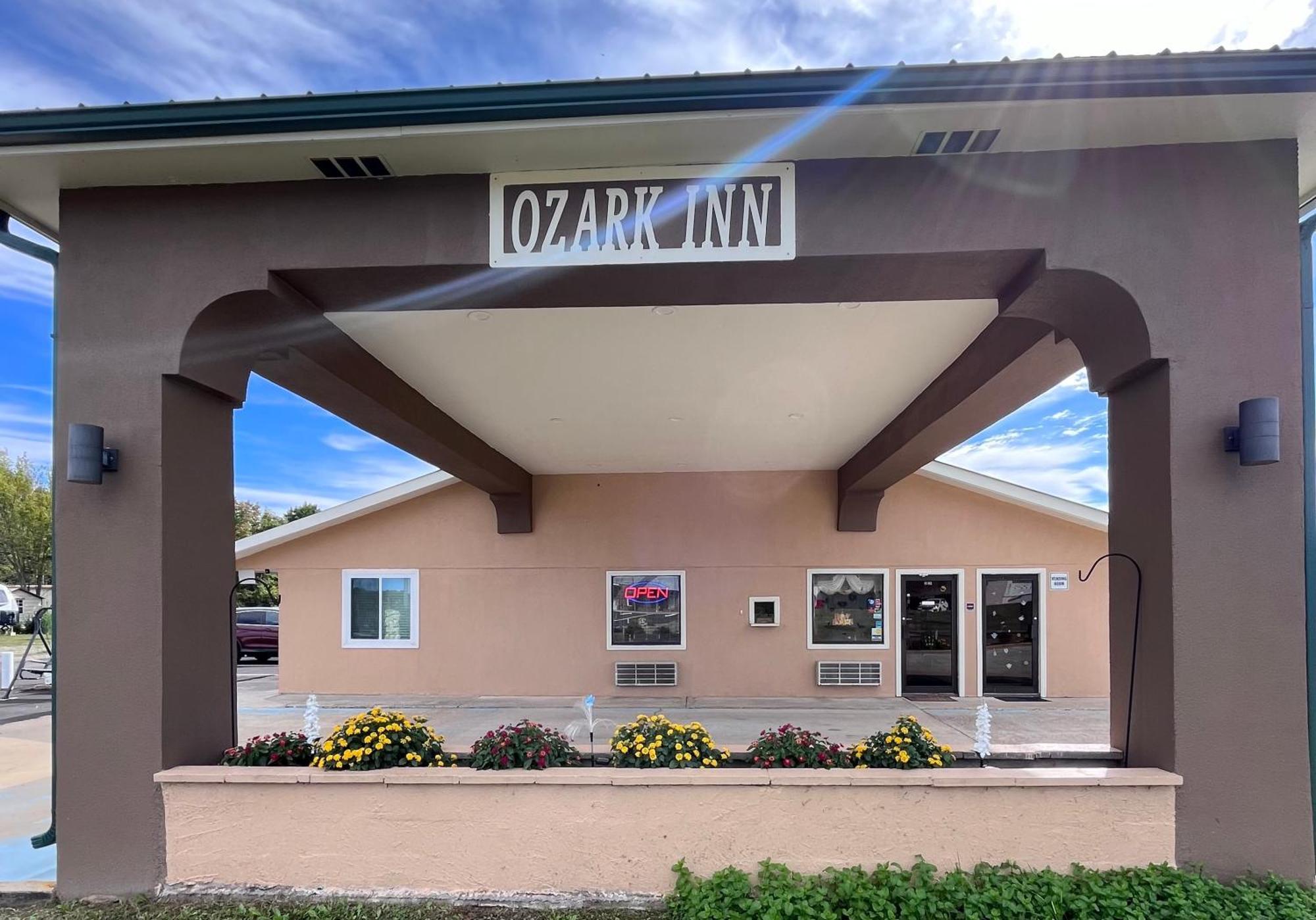Mena Ozark Inn מראה חיצוני תמונה